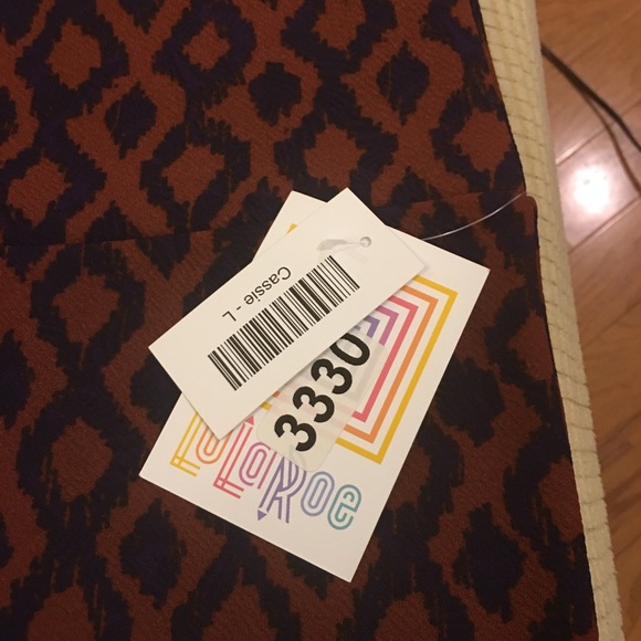 LulaRoe #Cassie Pencil Skirt #NWT - Picture 2 of 2